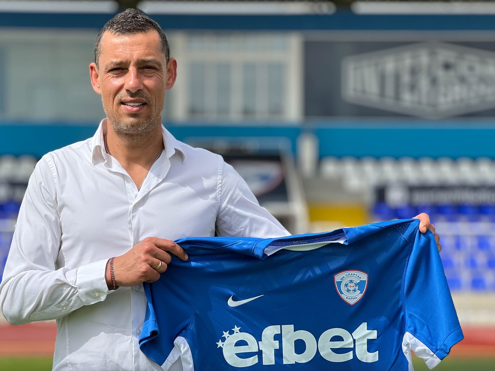 Александър Томаш бе представен като старши треньор на Спартак Варна