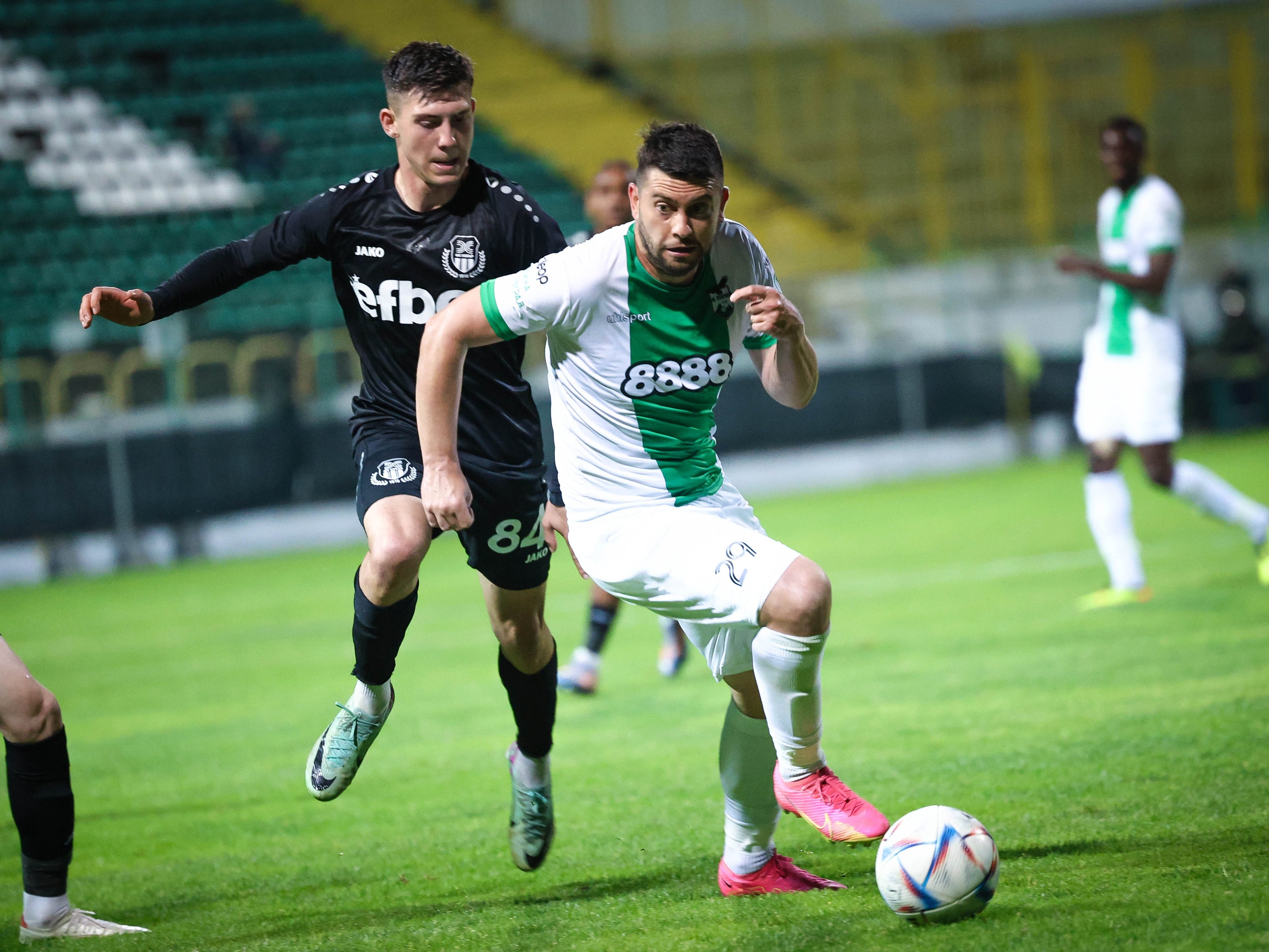 Нулево реми между Пирин и Хебър, развръзката остана за последния кръг (ВИДЕО)