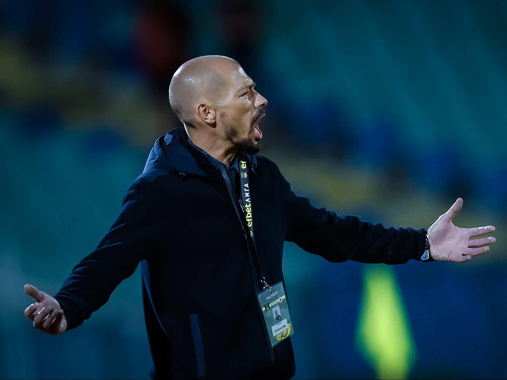 Треньорска смяна в ЦСКА София - Стамен Белчев сменя Нестор Ел Маестро