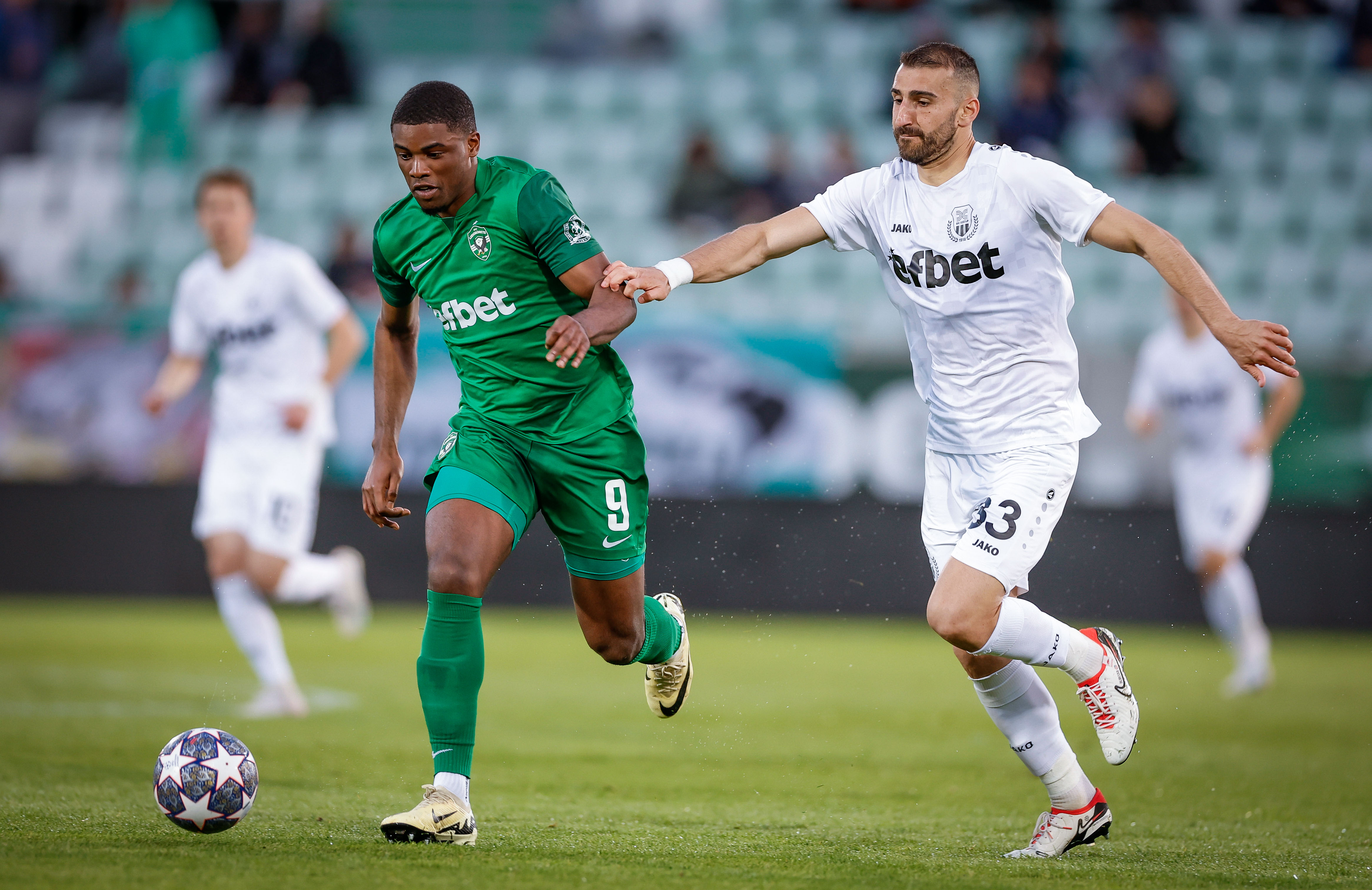 Лудогорец е с единия крак на финал за Sesame Купа на България след убедителна победа над Хебър (ВИДЕО)