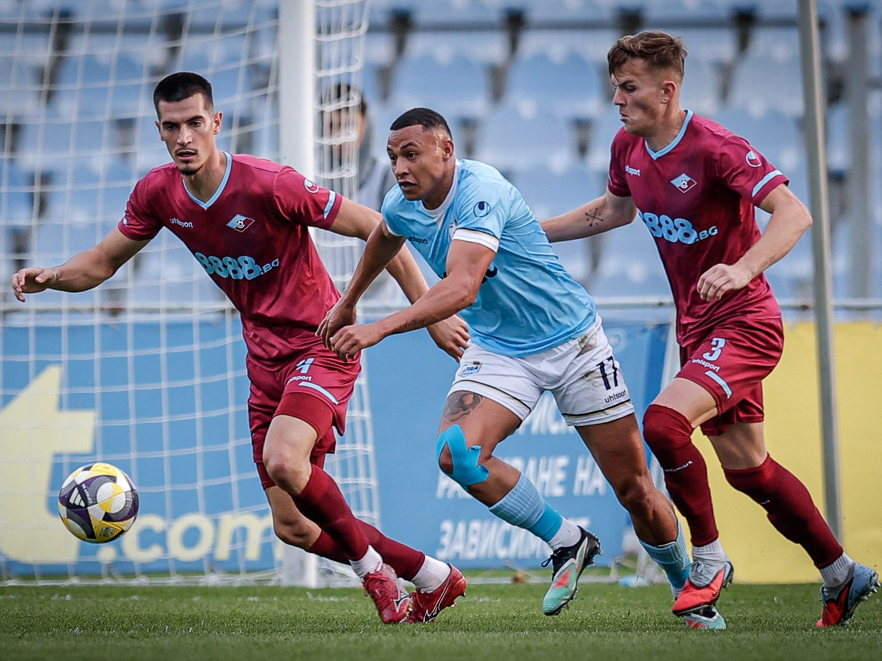 Септември удари Арда в Кърджали след хитро изпълнение на дузпа (ВИДЕО)