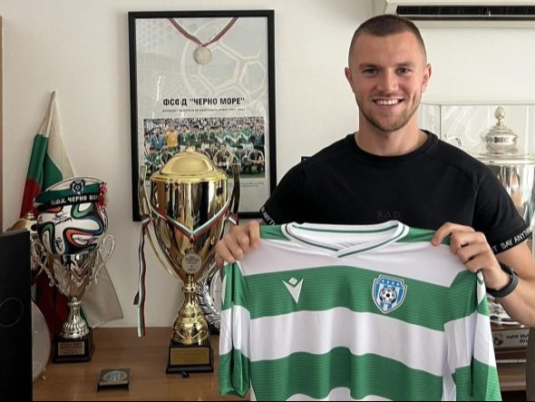 Черно море се подсили с Асен Дончев