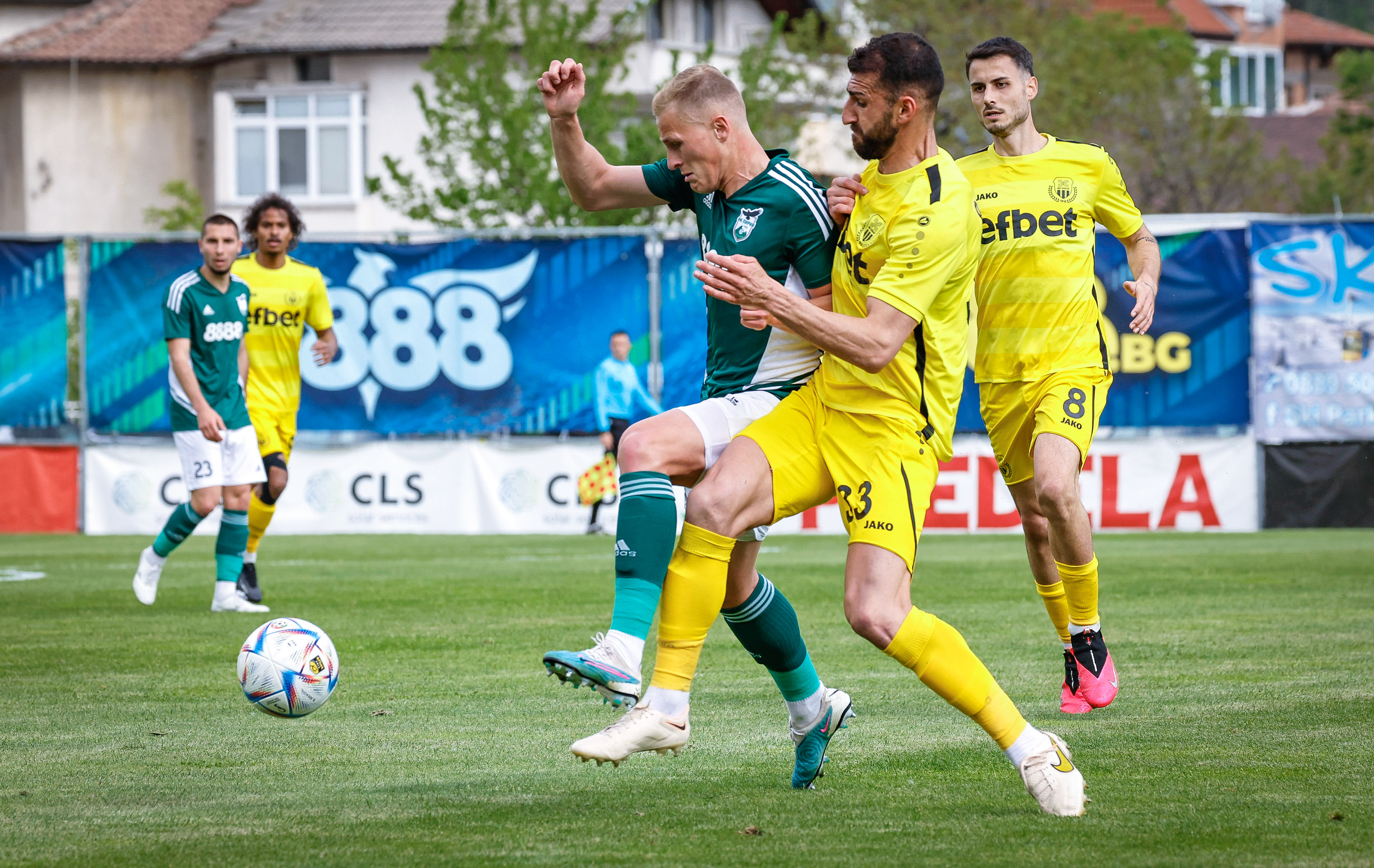 Пирин стартира плейофите с важен успех над Хебър (ВИДЕО)
